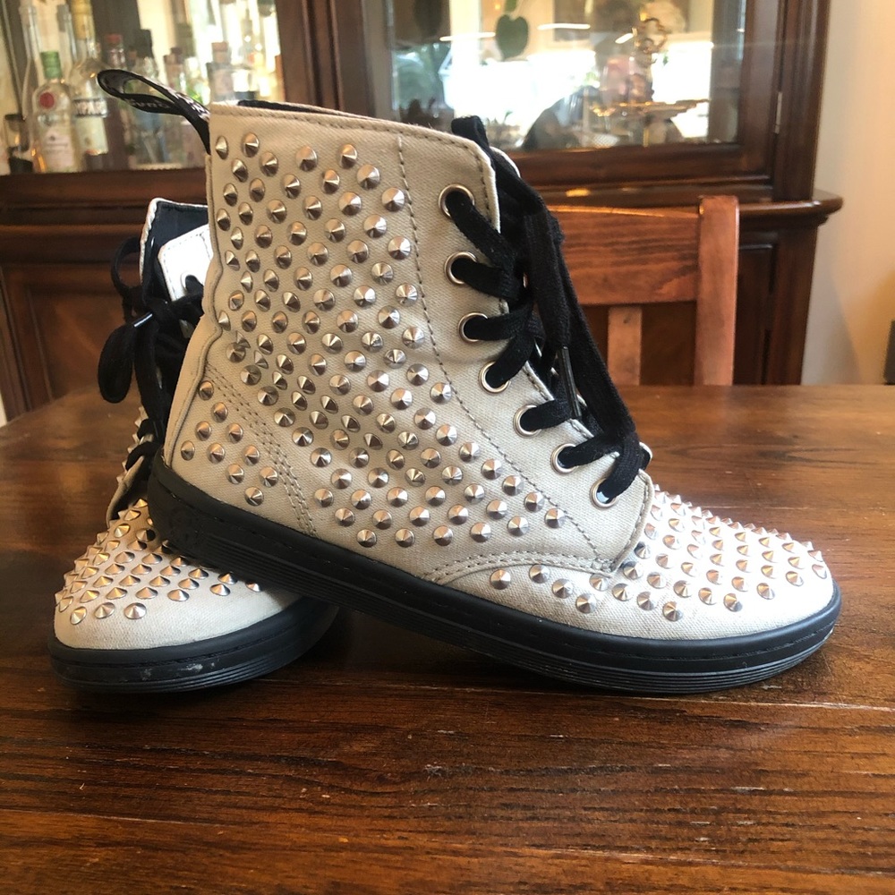 Dr. Martens Shorestud studded white canvas shoes
